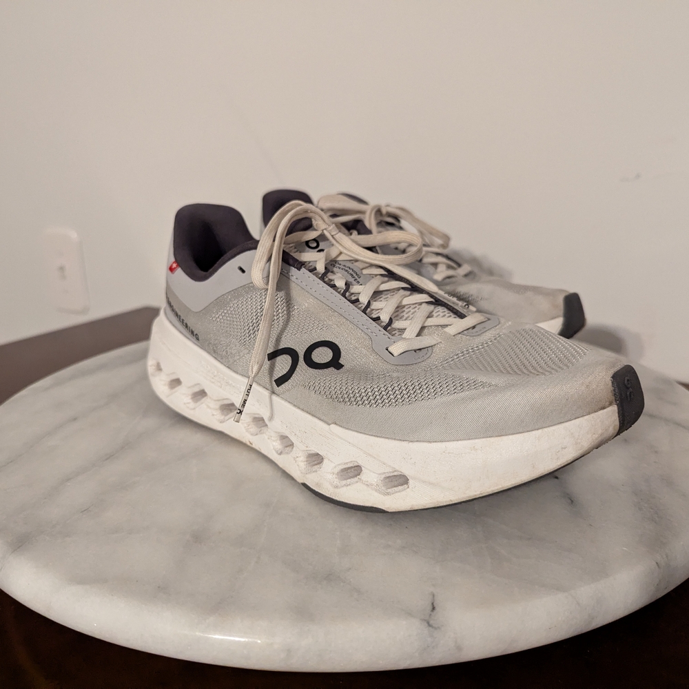 On Running Cloud Surfer Gray Athletic Shoes - Mens 8 or Women's 9.5